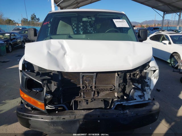 Chevrolet Express 2500 Work Van 2014 1GCWGFCA6E1206180 Image 12