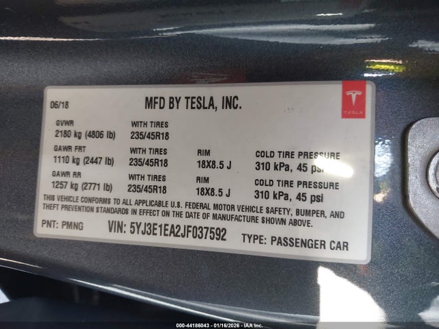 2018 TESLA MODEL 3 5YJ3E1EA2JF037592 Photo 8