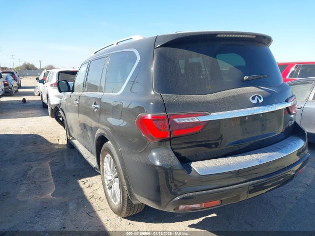 2018 INFINITI QX80 JN8AZ2NF3J9664359 Photo 2