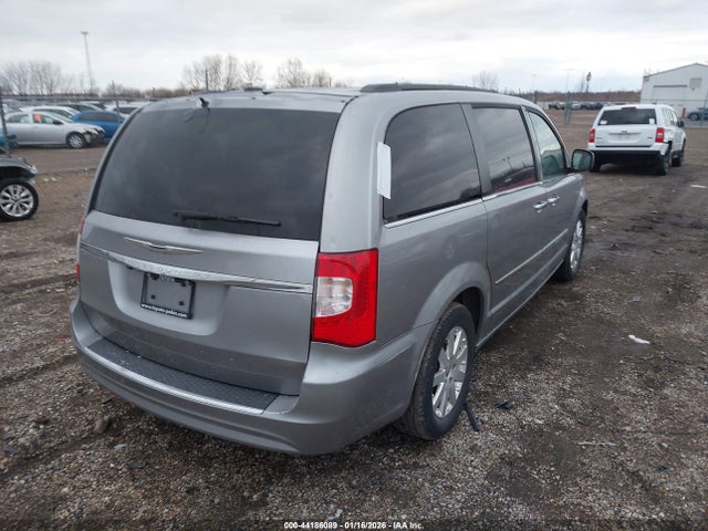 2016 Chrysler Town & Country Touring მანქანა იყიდება აუქციონზე, vin: 2C4RC1BG3GR305930, აუქციონის ნომერი: 44186089