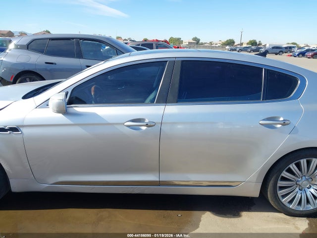 KNALU4D41F6025952 KIA K900 Premium