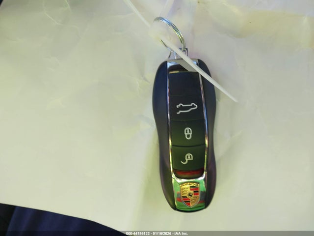 2017 PORSCHE MACAN WP1AB2A55HLB10992 Photo 10