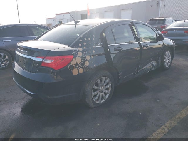 2013 CHRYSLER 200 1C3CCBBBXDN546249 Photo 3