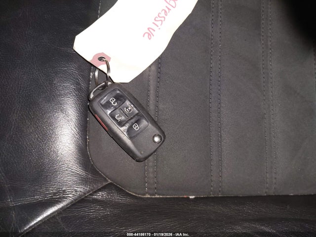 44186170 :رقم المزاد ، 1VWCN7A36CC026151 vin ، 2012 Volkswagen Passat 2.0l Tdi Sel Premium مزاد بيع