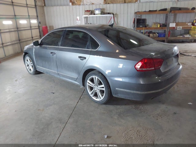 44186170 :رقم المزاد ، 1VWCN7A36CC026151 vin ، 2012 Volkswagen Passat 2.0l Tdi Sel Premium مزاد بيع