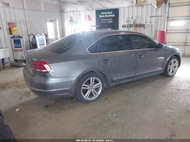 44186170 :رقم المزاد ، 1VWCN7A36CC026151 vin ، 2012 Volkswagen Passat 2.0l Tdi Sel Premium مزاد بيع