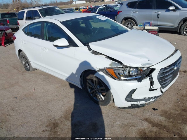 2018 HYUNDAI ELANTRA 5NPD84LF9JH224325