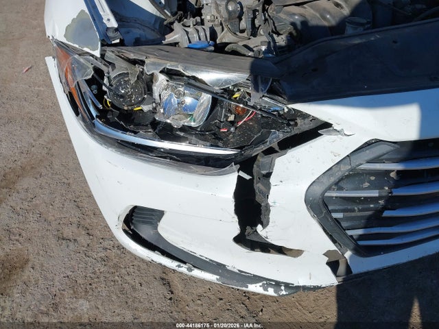 2018 HYUNDAI ELANTRA 5NPD84LF9JH224325 Photo 5