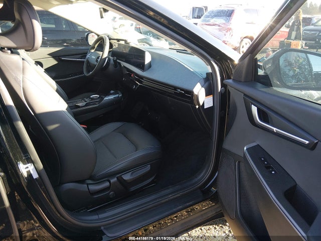KNDC34LA6R5622747 KIA Ev6 Light Long Range