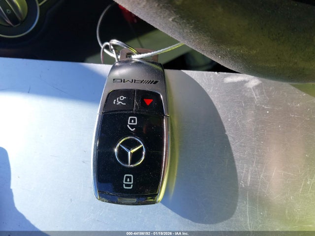 W1KWJ8HB8PG125038 Mercedes-Benz Amg C 63 S