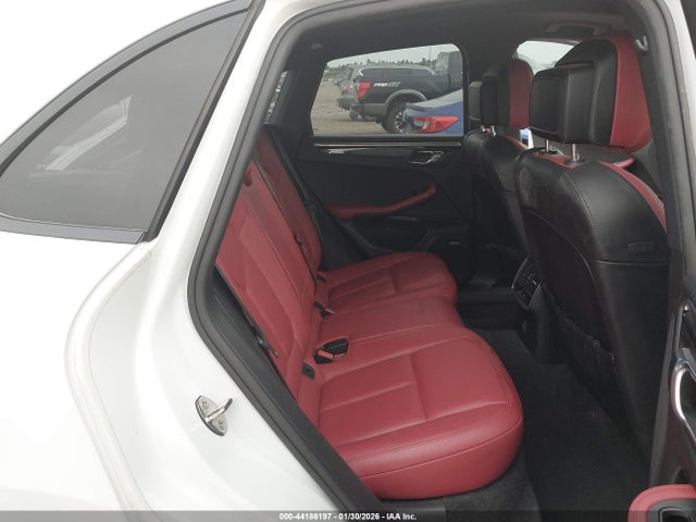Porsche Macan 2017 WP1AA2A51HLB81139 Image 18