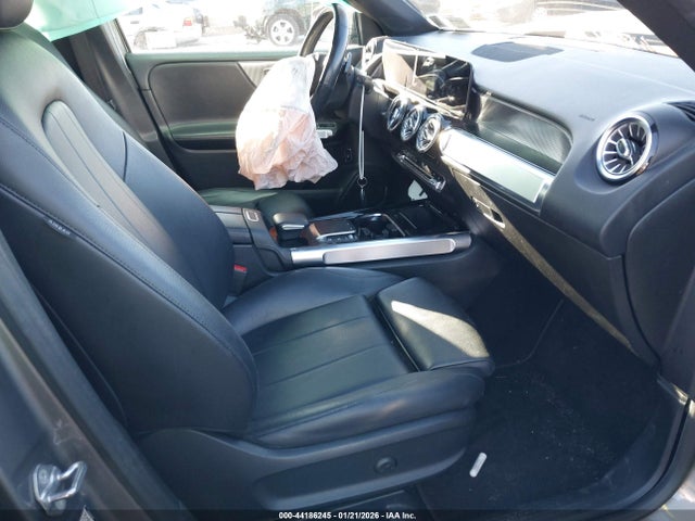 2021 MERCEDES-BENZ GLB 250 W1N4M4HB1MW141187 Photo 4