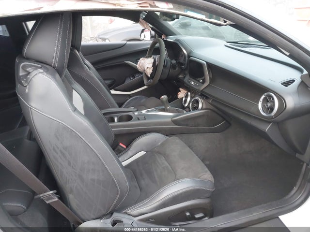 1G1FE1R76H0178811 Chevrolet Camaro 1ss