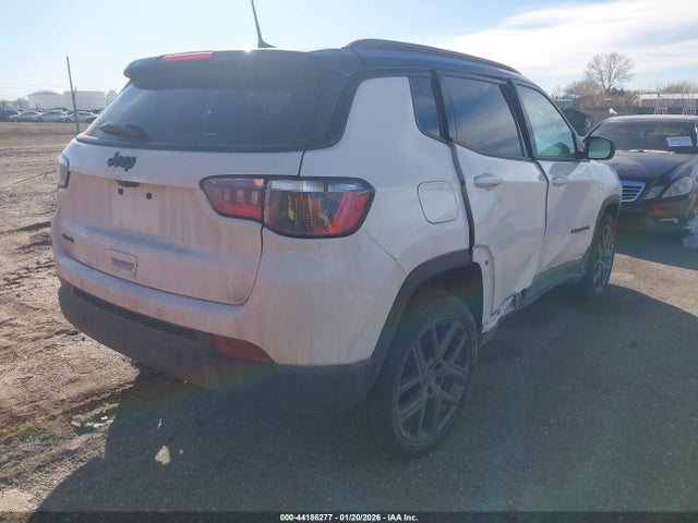 3C4NJDCN0TT178077 Jeep Compass Limited Altitude