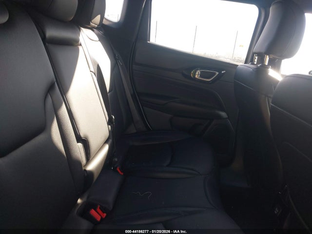 3C4NJDCN0TT178077 Jeep Compass Limited Altitude