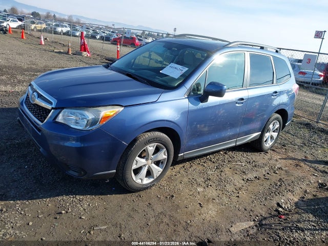 Subaru Forester 2.5i Premium 2014 JF2SJAEC1EH554737 Image 2