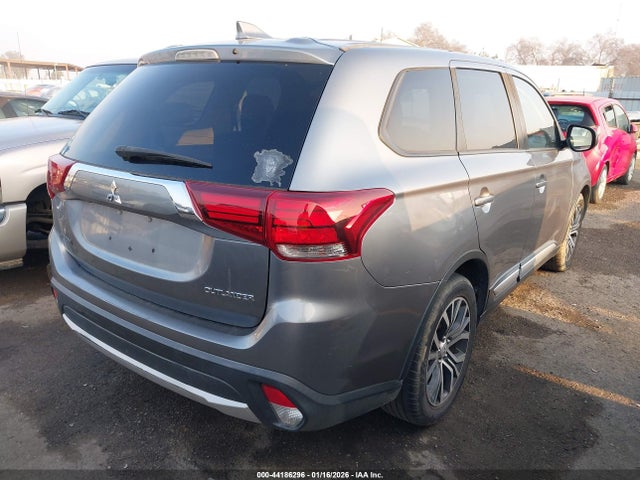 2017 MITSUBISHI OUTLANDER JA4AD2A39HZ059644 Photo 3