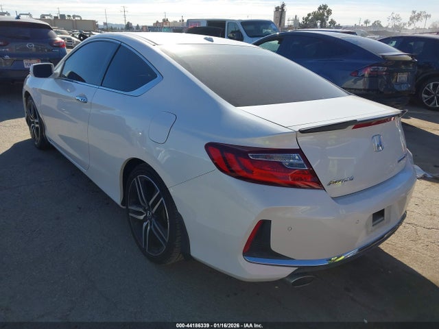 1HGCT2B06GA001365 Honda Accord Touring