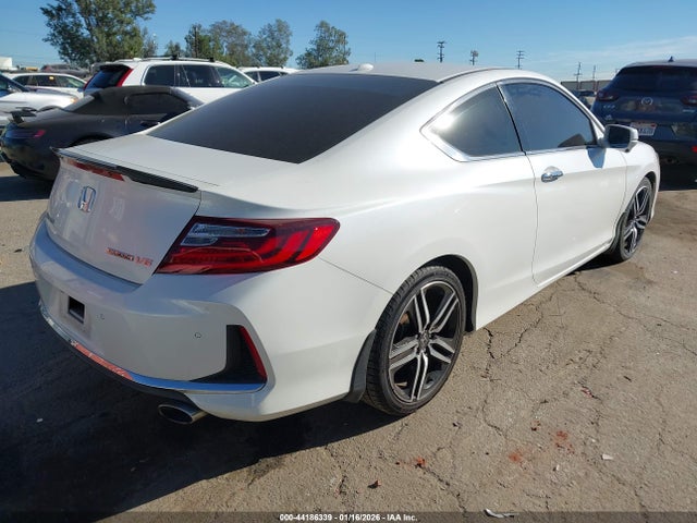 1HGCT2B06GA001365 Honda Accord Touring