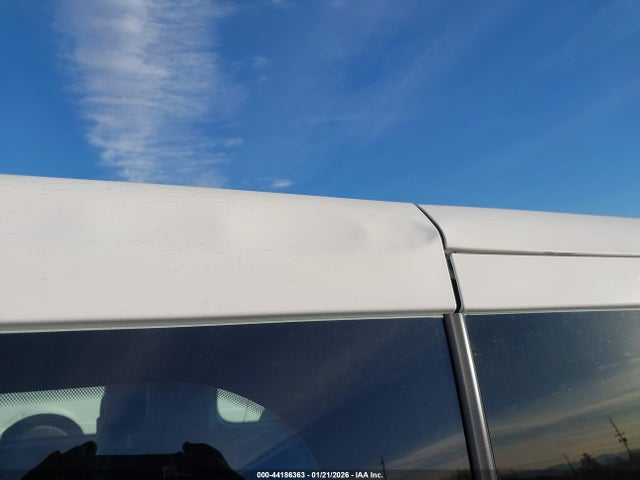 1FBAX9Y81TKA16560 Ford Transit-350 Passenger Van Xlt