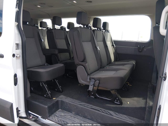 1FBAX9Y81TKA16560 Ford Transit-350 Passenger Van Xlt