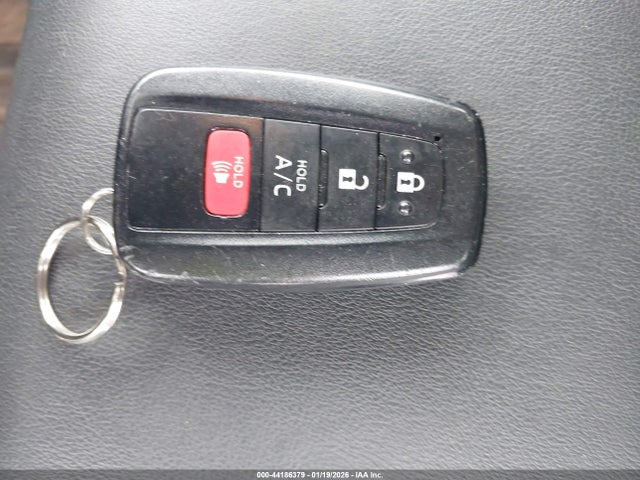 2022 TOYOTA PRIUS PRIME JTDKAMFP7N3224115 Photo 10