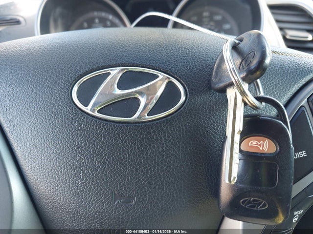 5NPDH4AE5EH500578 Hyundai ELANTRA SE