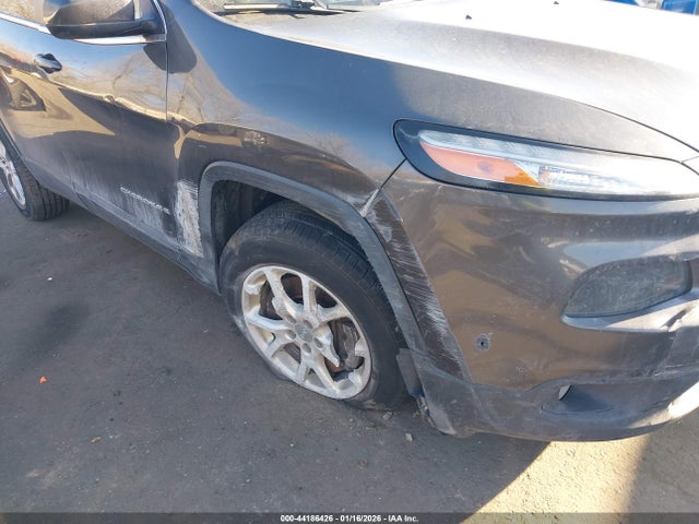 Продаж на аукціоні авто 2015 Jeep Cherokee Latitude, vin: 1C4PJMCS9FW559052, номер лоту: 44186426
