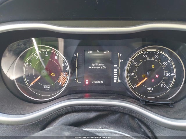Продаж на аукціоні авто 2015 Jeep Cherokee Latitude, vin: 1C4PJMCS9FW559052, номер лоту: 44186426