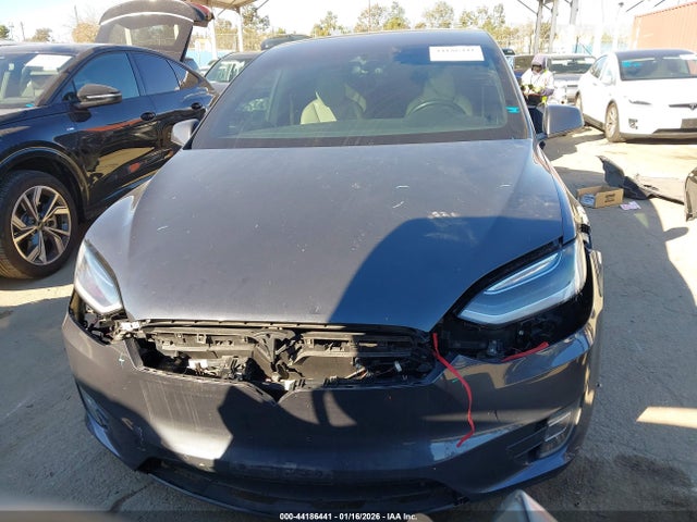 Tesla Model X 60d/70d/75d/90d/p100d 2016 5YJXCBE26GF019658 Image 13