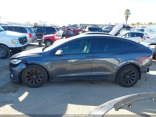 Tesla Model X 60d/70d/75d/90d/p100d 2016 5YJXCBE26GF019658 Image 15