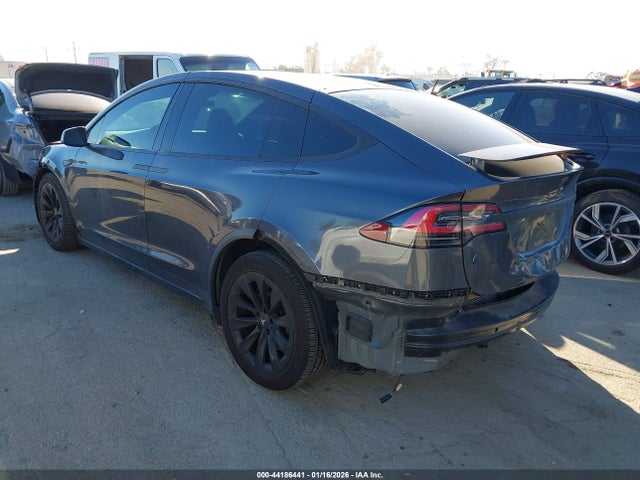 2016 TESLA MODEL X 5YJXCBE26GF019658 Photo 2