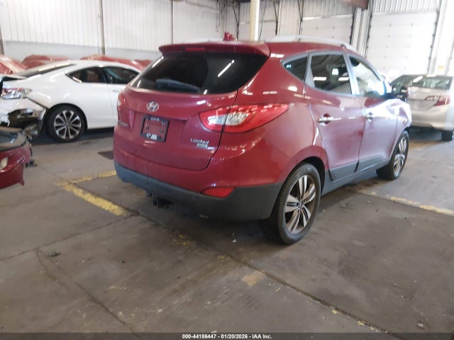 KM8JUCAG8FU978216 Hyundai Tucson Limited