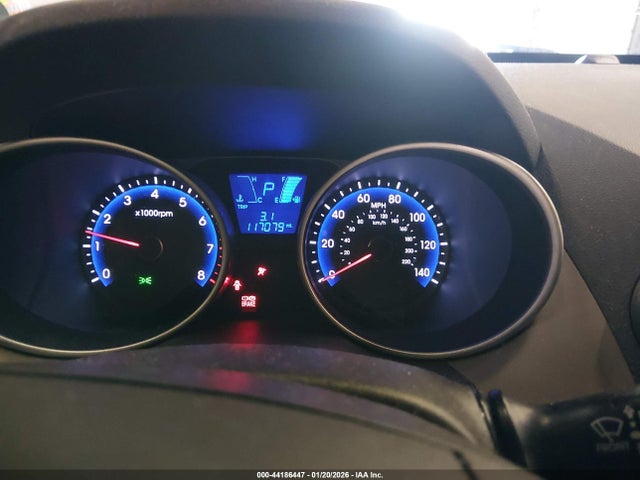 KM8JUCAG8FU978216 Hyundai Tucson Limited