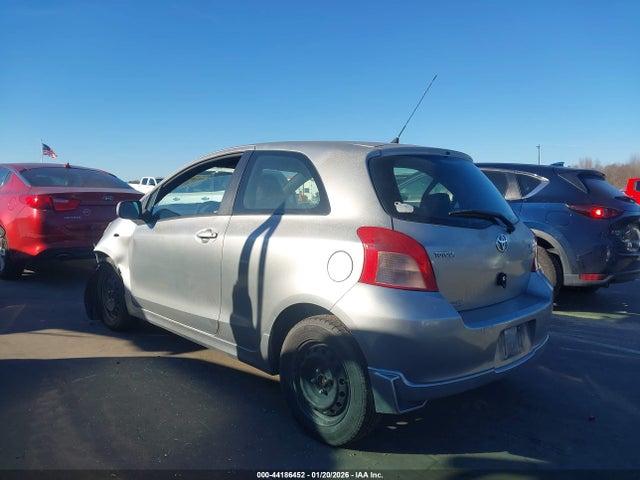 2008 TOYOTA YARIS JTDJT923285153050 Photo 2