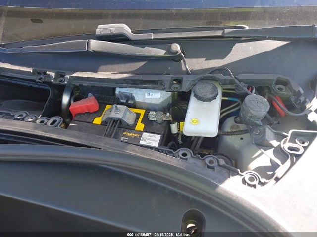 2020 Tesla Model 3 Long Range Dual Motor All-wheel Drive მანქანა იყიდება აუქციონზე, vin: 5YJ3E1EB3LF639820, აუქციონის ნომერი: 44186487