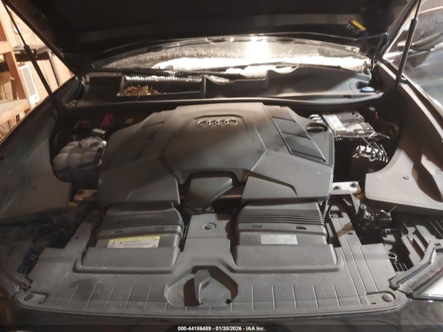 2019 AUDI Q8 WA1BVAF11KD036298 Photo 9