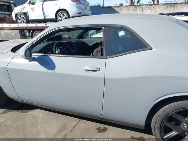 2C3CDZJG5MH662650 Dodge Challenger Gt