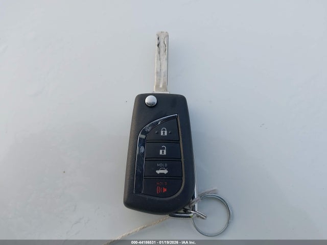 5YFS4RCE3LP035599 Toyota COROLLA SE