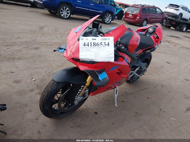 Ducati Panigale V4/v4s 2025 ZDMDAG6W9SB003803 Image 2