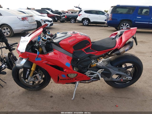 Ducati Panigale V4/v4s 2025 ZDMDAG6W9SB003803 Image 3