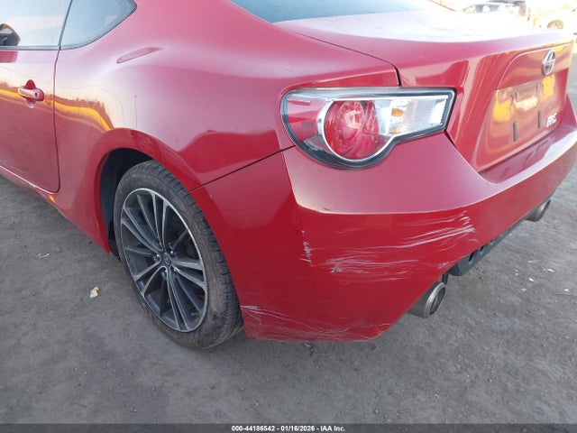 JF1ZNAA11F8708280 Scion FR-S