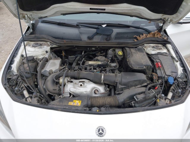 44186551 :رقم المزاد ، WDDSJ4EB0JN634412 vin ، 2018 Mercedes-benz Cla 250 مزاد بيع