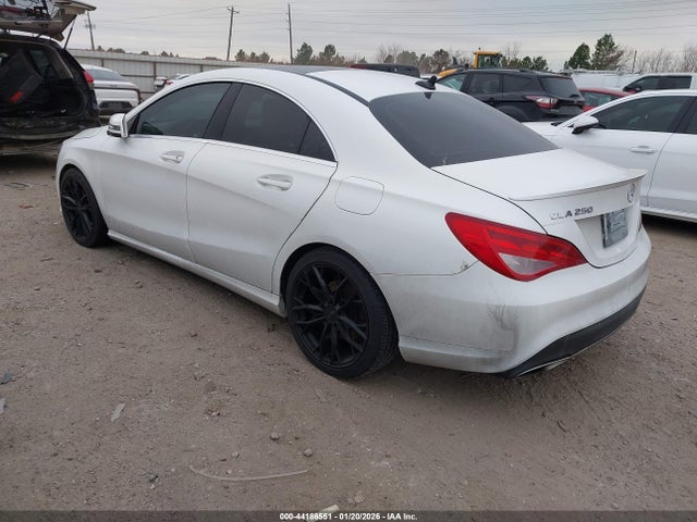 44186551 :رقم المزاد ، WDDSJ4EB0JN634412 vin ، 2018 Mercedes-benz Cla 250 مزاد بيع