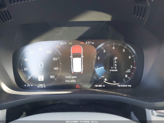 LYVA22RK1KB230781 Volvo Xc60 T6 Momentum