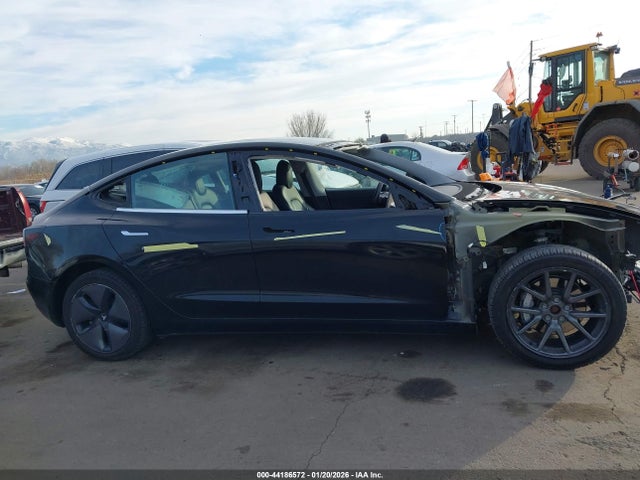 Aukcja sprzedaży 2018 Tesla Model 3 Long Range/performance, vin: 5YJ3E1EB7JF183723, numer aukcji: 44186572
