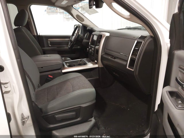 Продажа на аукционе авто 2018 Ram 1500 Big Horn  4x4 5'7 Box, vin: 3C6RR7LT4JG265665, номер лота: 44186576