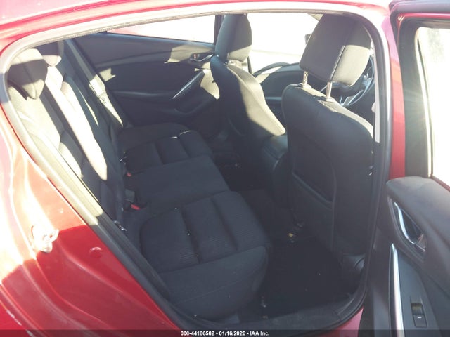 JM1GJ1U54F1184952 Mazda Mazda6 I Sport