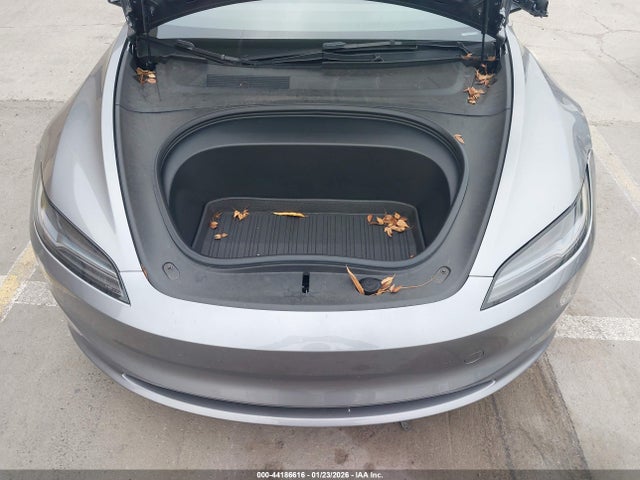 2024 TESLA MODEL 3 5YJ3E1EA3RF858681 Photo 9