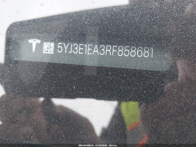 2024 TESLA MODEL 3 5YJ3E1EA3RF858681 Photo 8